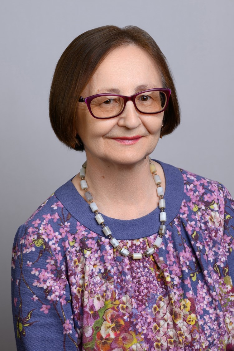 Абанина Анна Иннокентьевна.